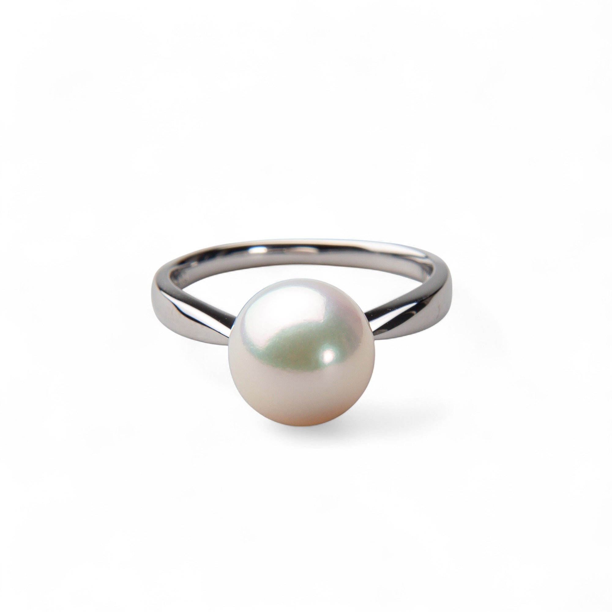 LUXE Akoya Pearl Ring 9.0–9.5 mm PT900