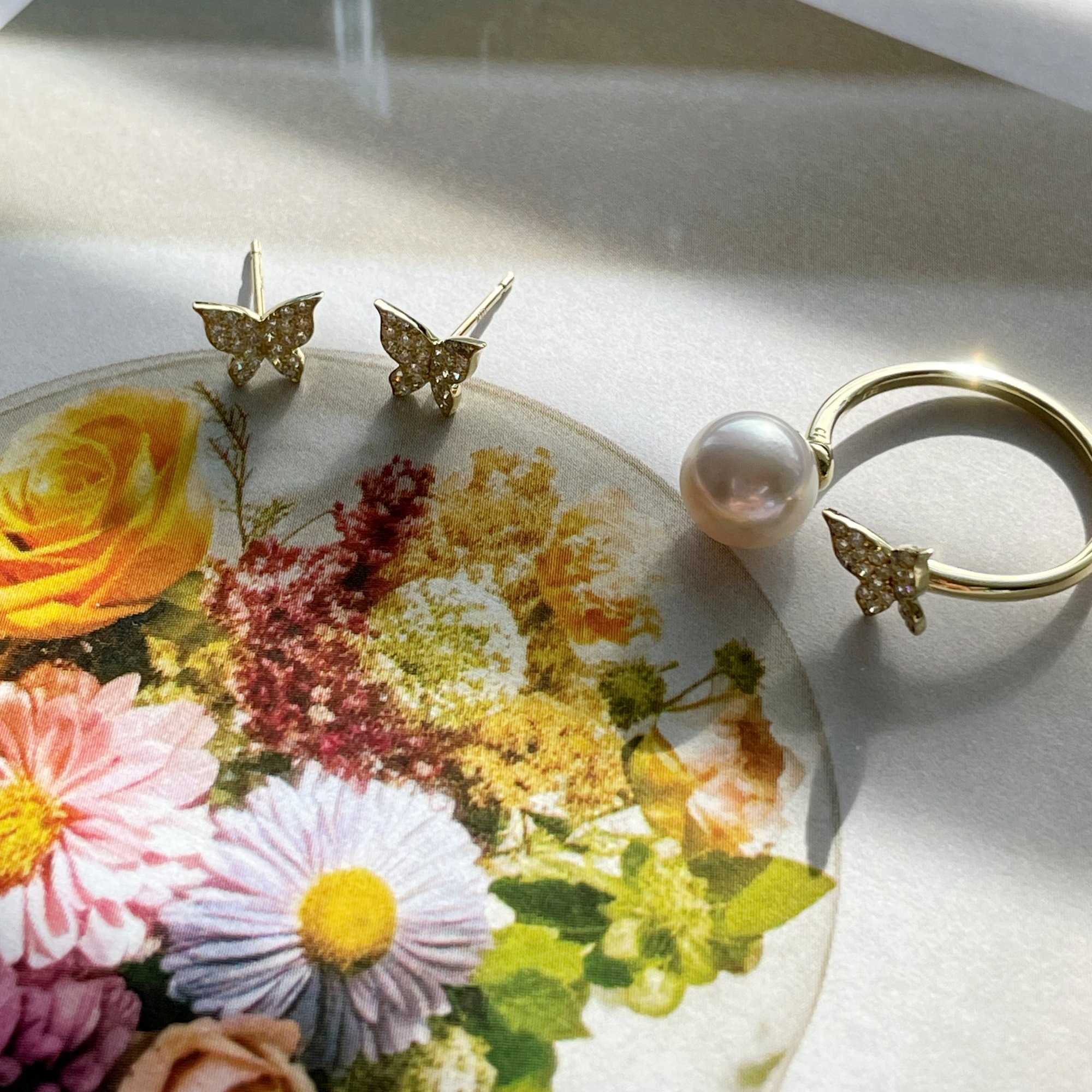 petit amie Akoya Pearl Butterfly Ring 7.5–8.0 mm K18YG