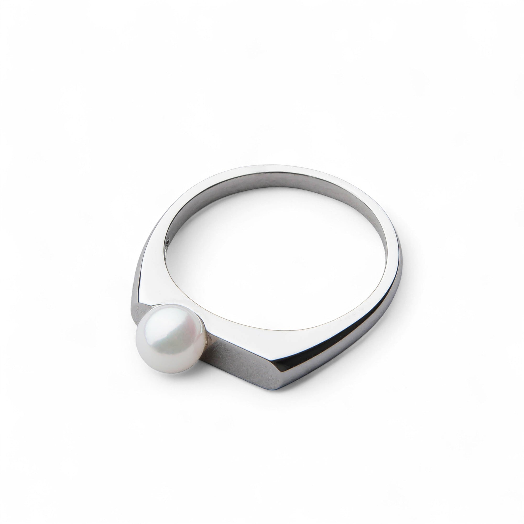 Carina Akoya Pearl Signet Ring 5.5-6.0mm K10 White Gold
