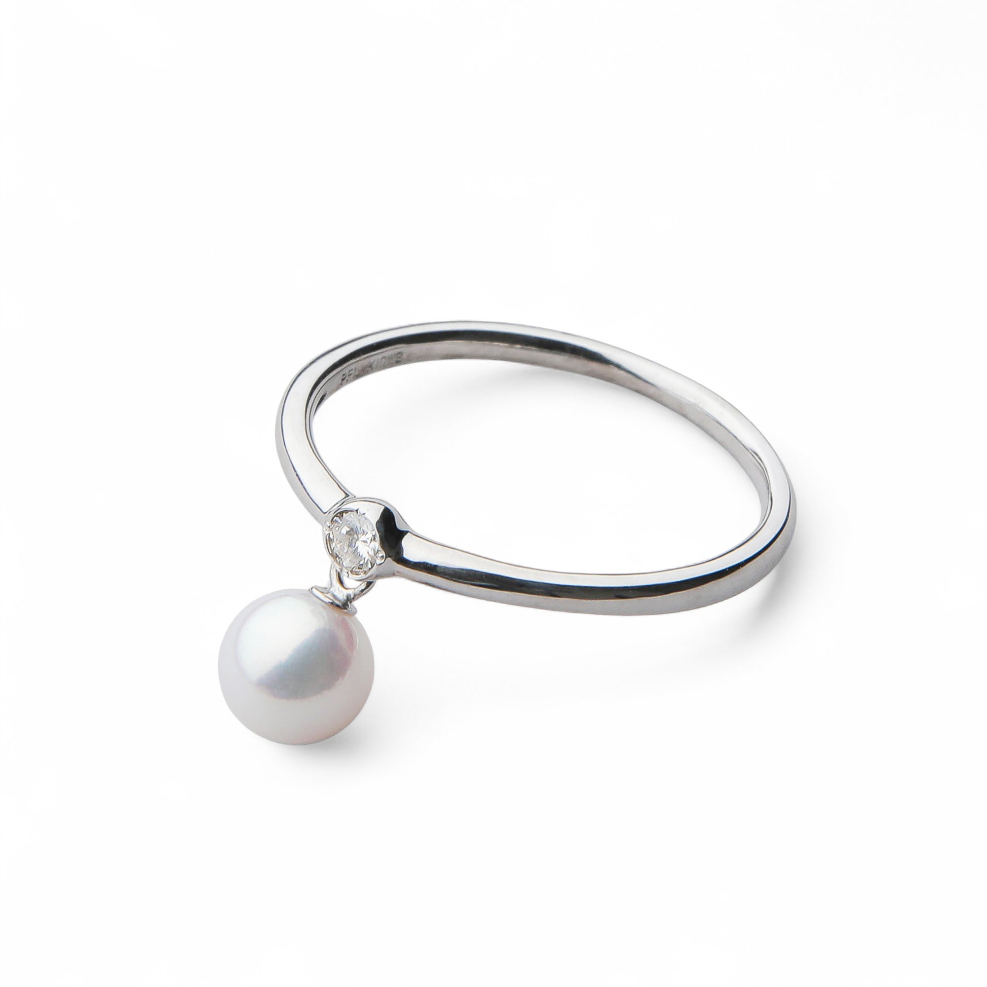 Carina Akoya Pearl Charm Ring 5.5-6.0mm K10 White Gold