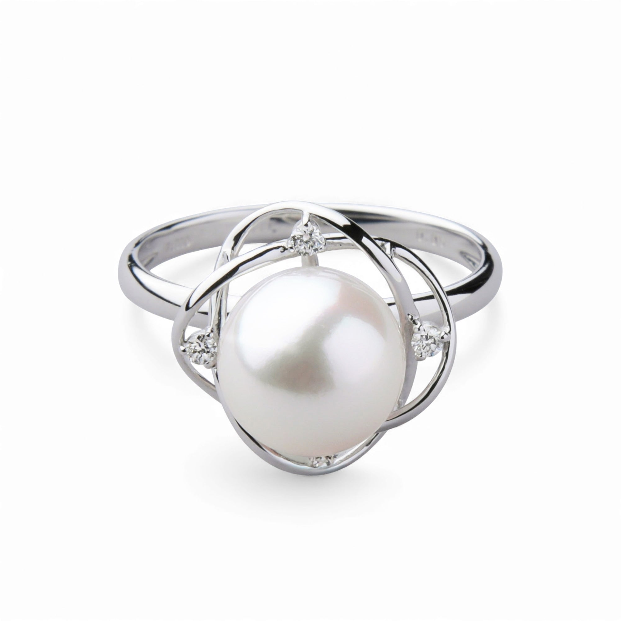 LUXE Akoya珍珠戒指 8.5–9.0毫米 PT900