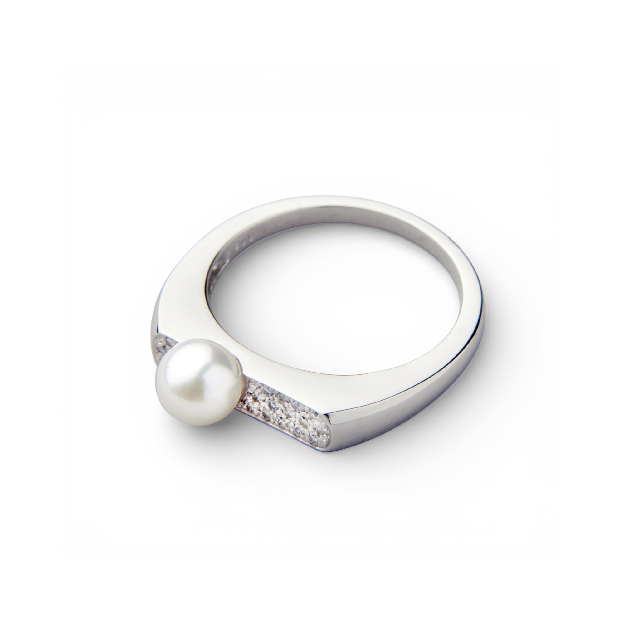 Carina Akoya Pearl Signet Ring 5.5-6.0mm PT900 Diamond