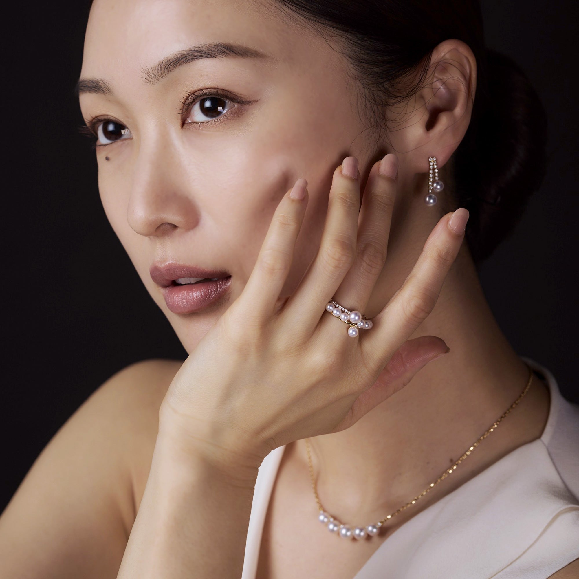Triple Pearl Ring