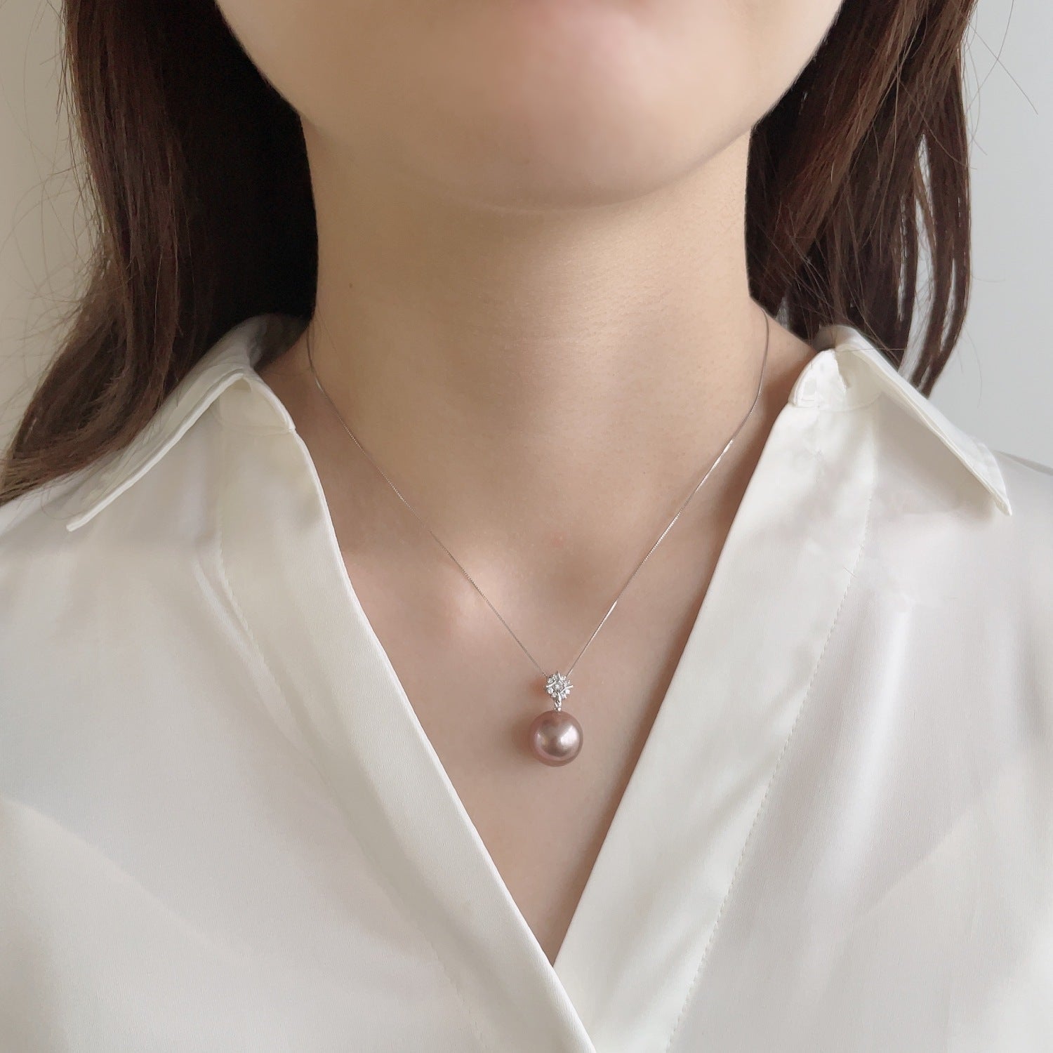 Mauvette Freshwater Pearl Pendant Top 12mmUP K18WG