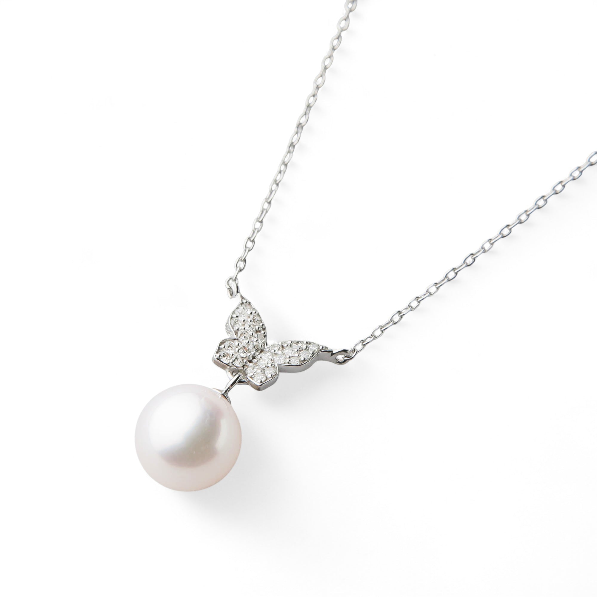 petit amie Akoya Pearl Butterfly Pendant 7.5-8.0mm K18WG