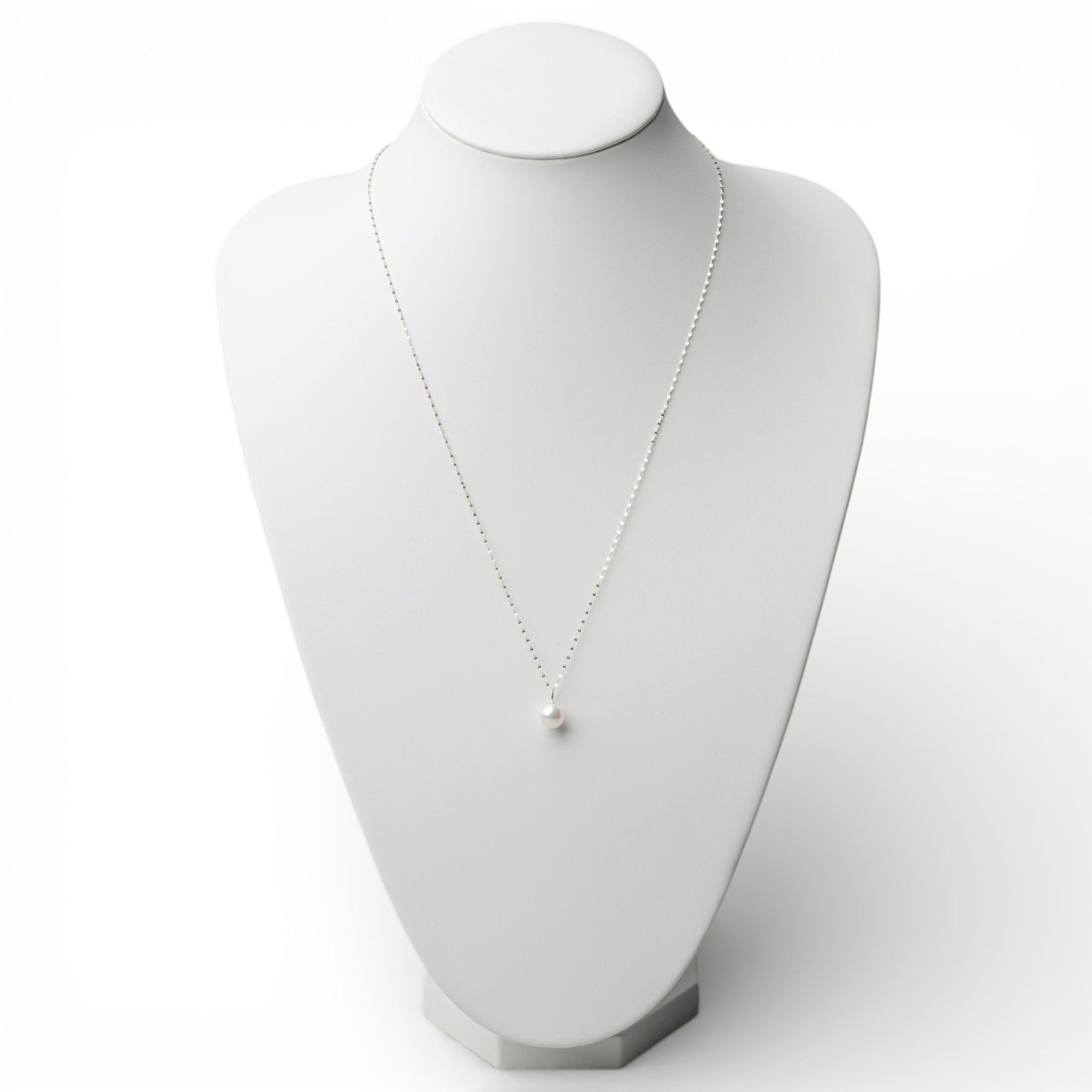 LUXE Akoya Pearl Long Pendant 8.5-9.0mm K18YG