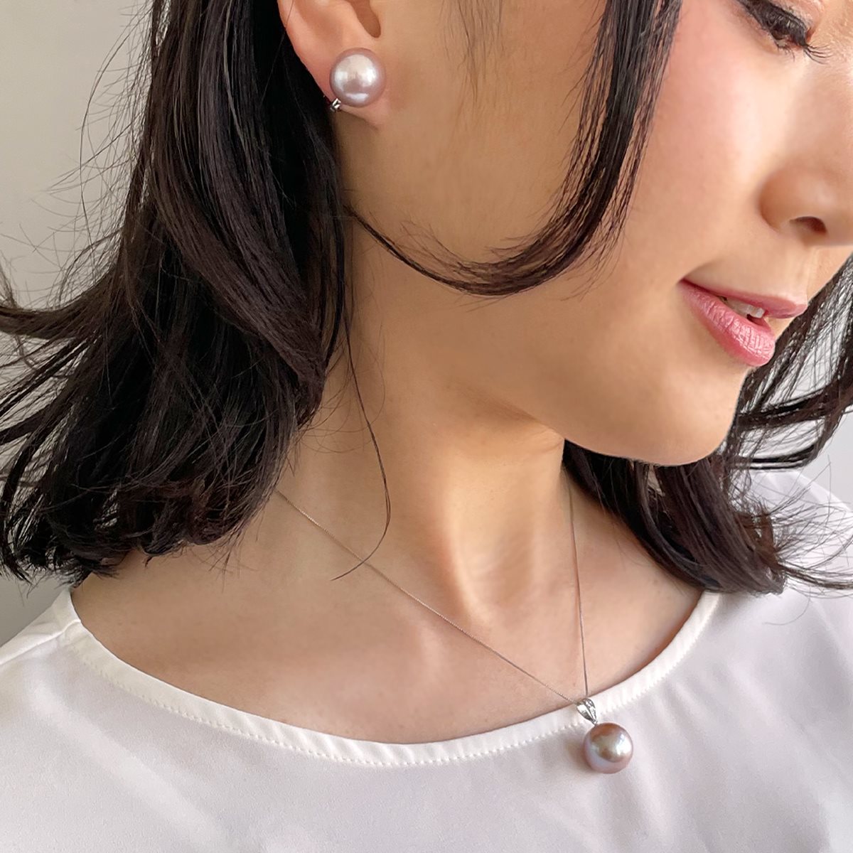 Mauvette Freshwater Pearl Pendant Top 12mmUP K18WG