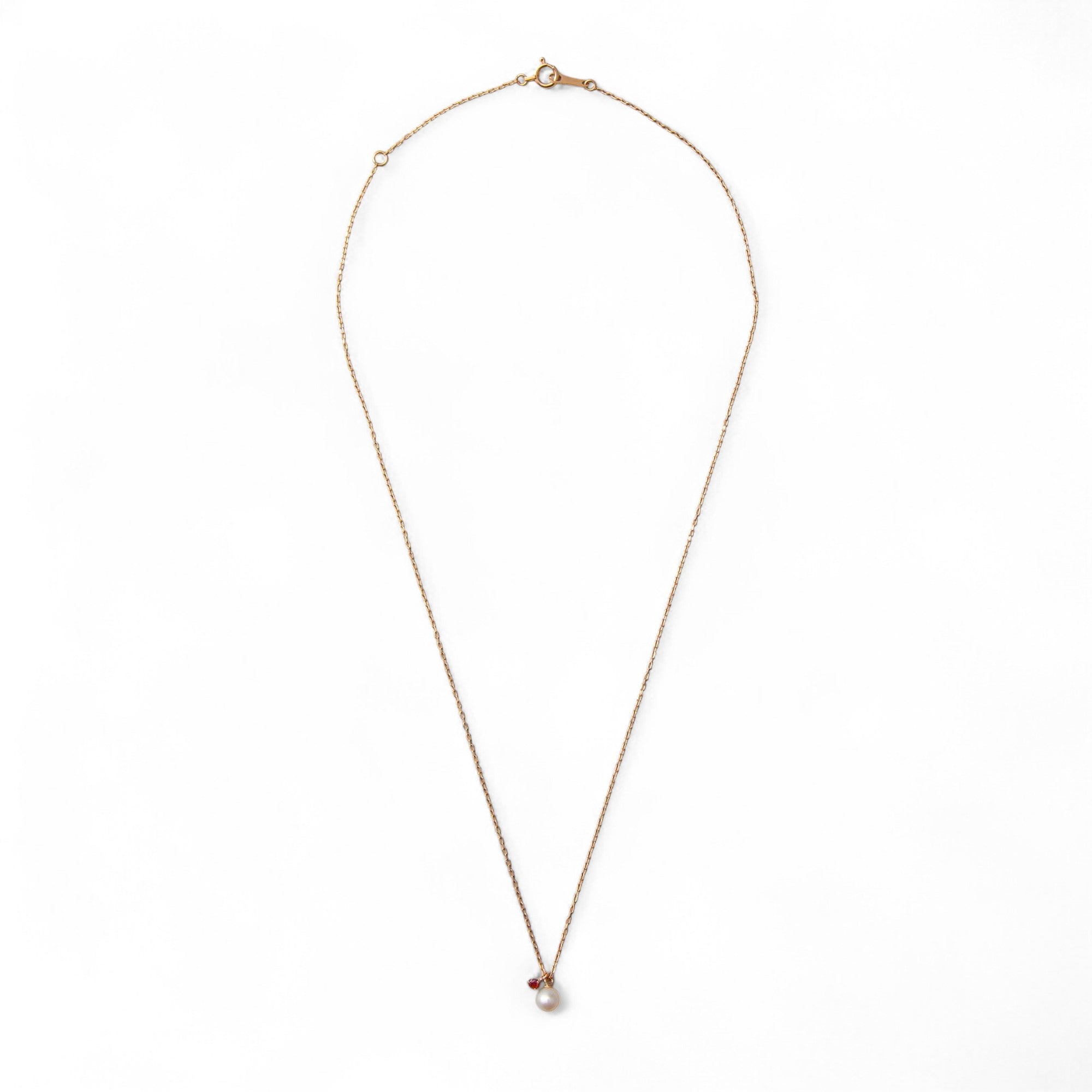 Felice Akoya Pearl Pendant 4.5–5.0mm K18PG with Garnet