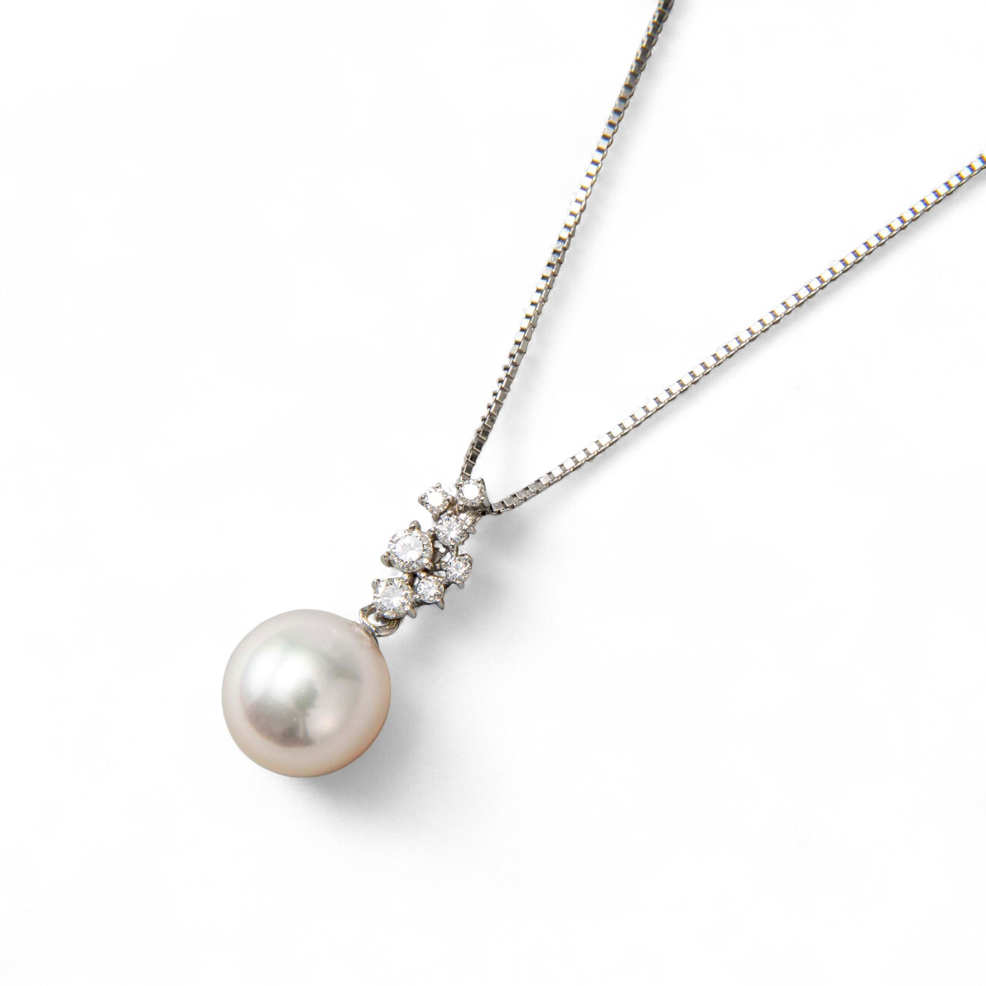 HANADAMA Akoya Pearl Pendant 8.5-9.0mm K18WG -Premium-