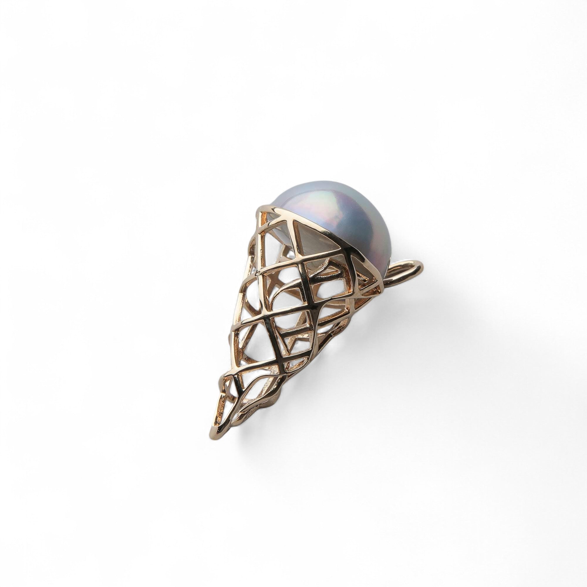 Mabe Pearl Pendant Top K18YG Blue Ice Cream Design