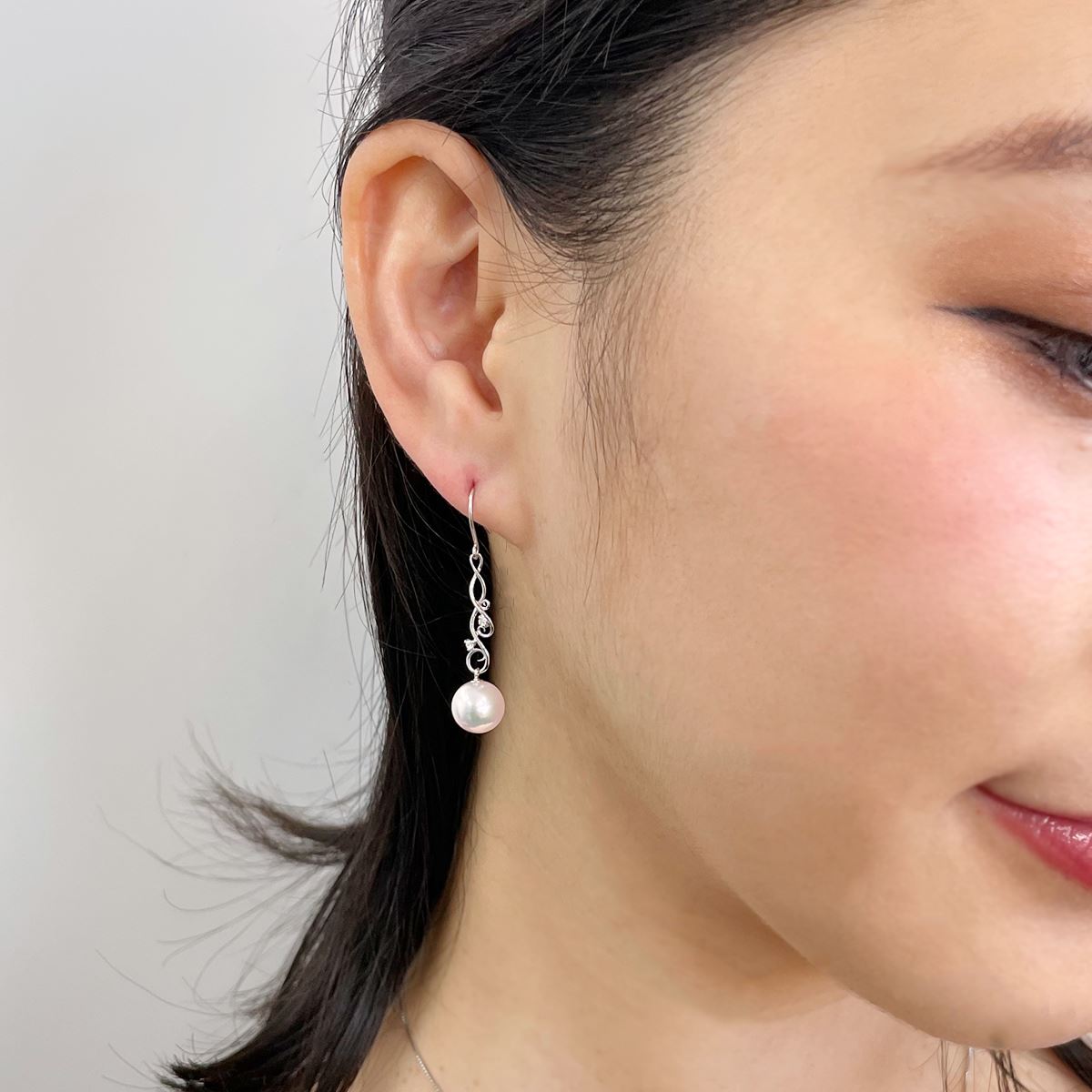 Aurora HANADAMA Akoya Pearl Earrings 8.5-9.0mm K18WG -Premium-