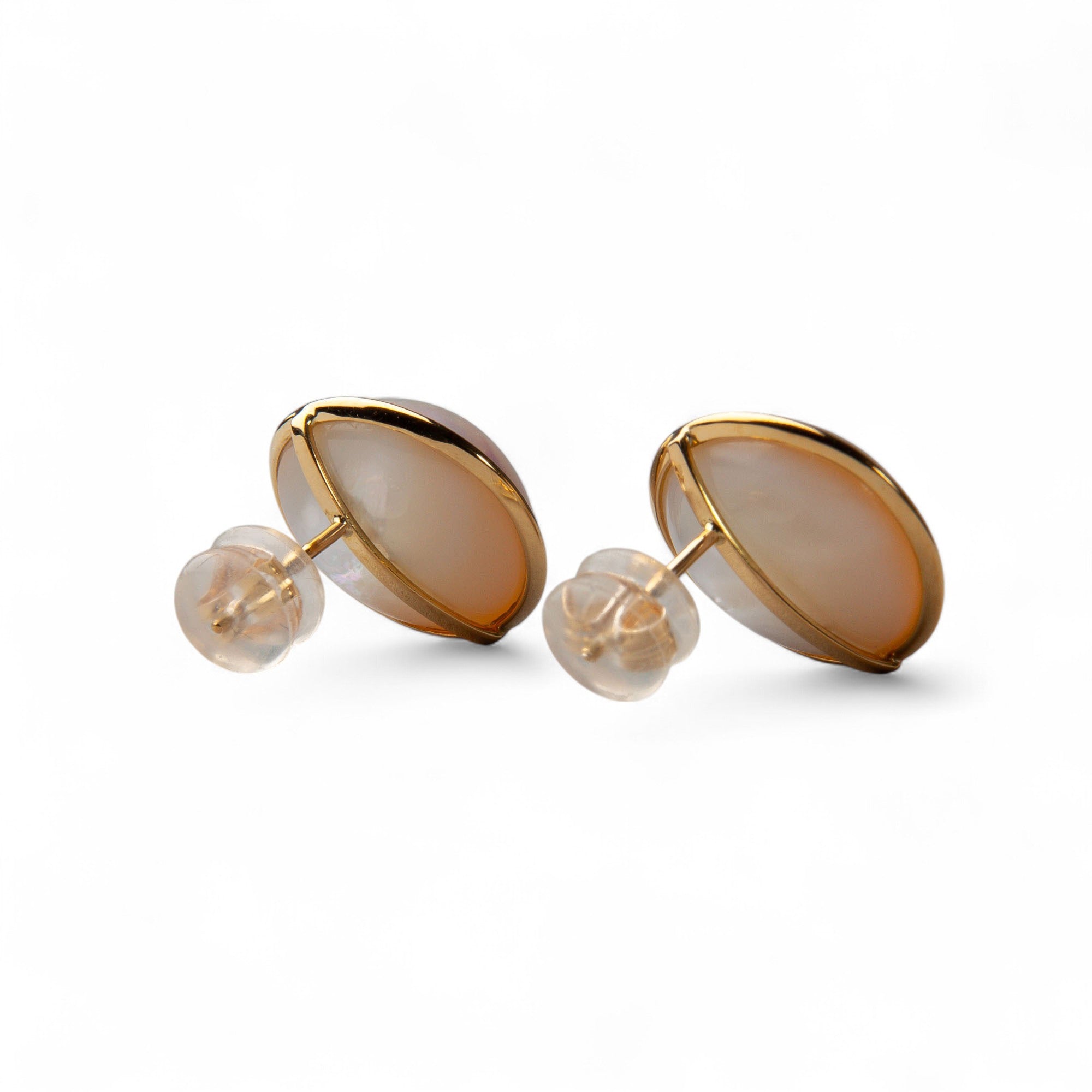 Mabe Pearl Earrings 12mmUP K18YG Aurora White