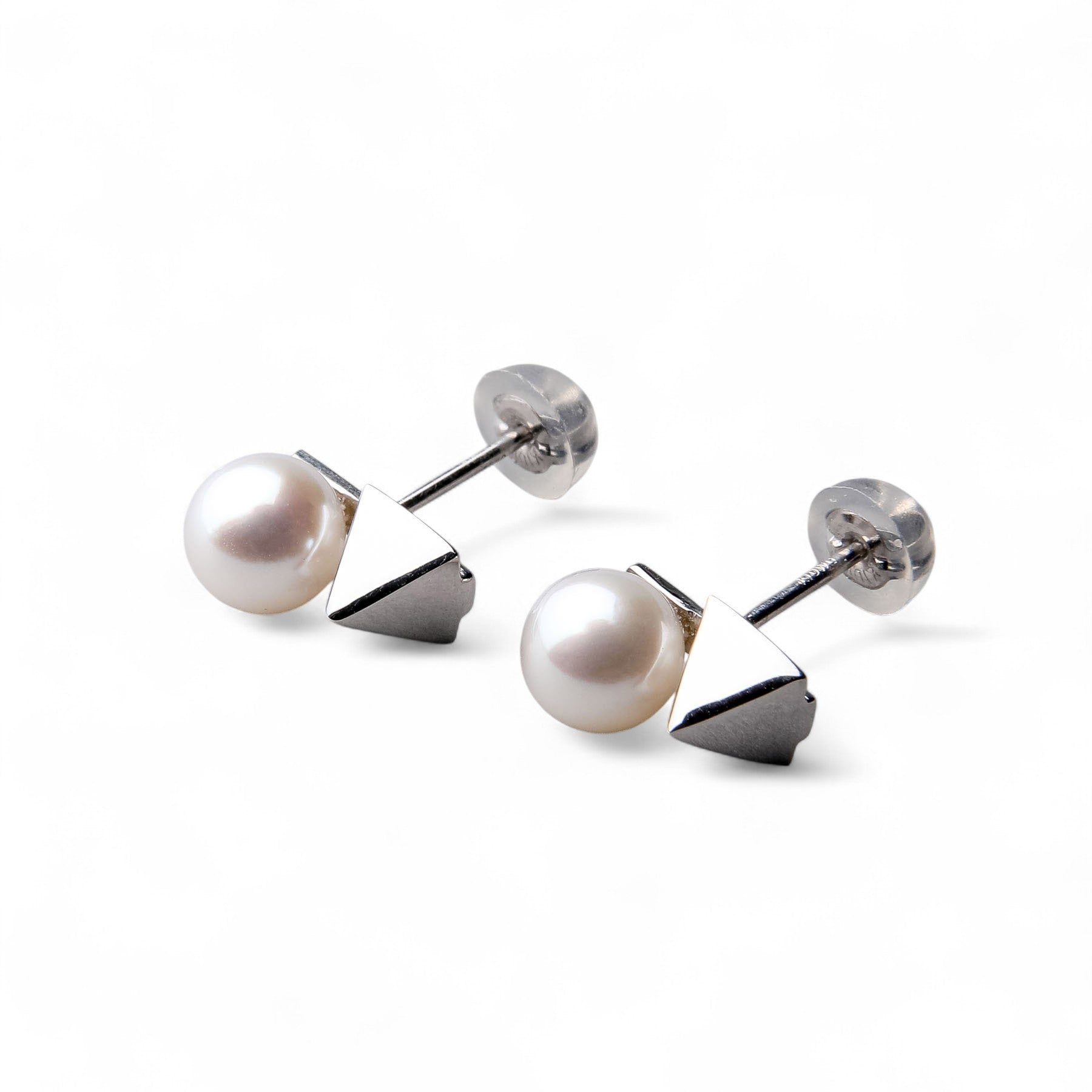 Carina Akoya Pearl Earrings 5.5-6.0mm K10WG
