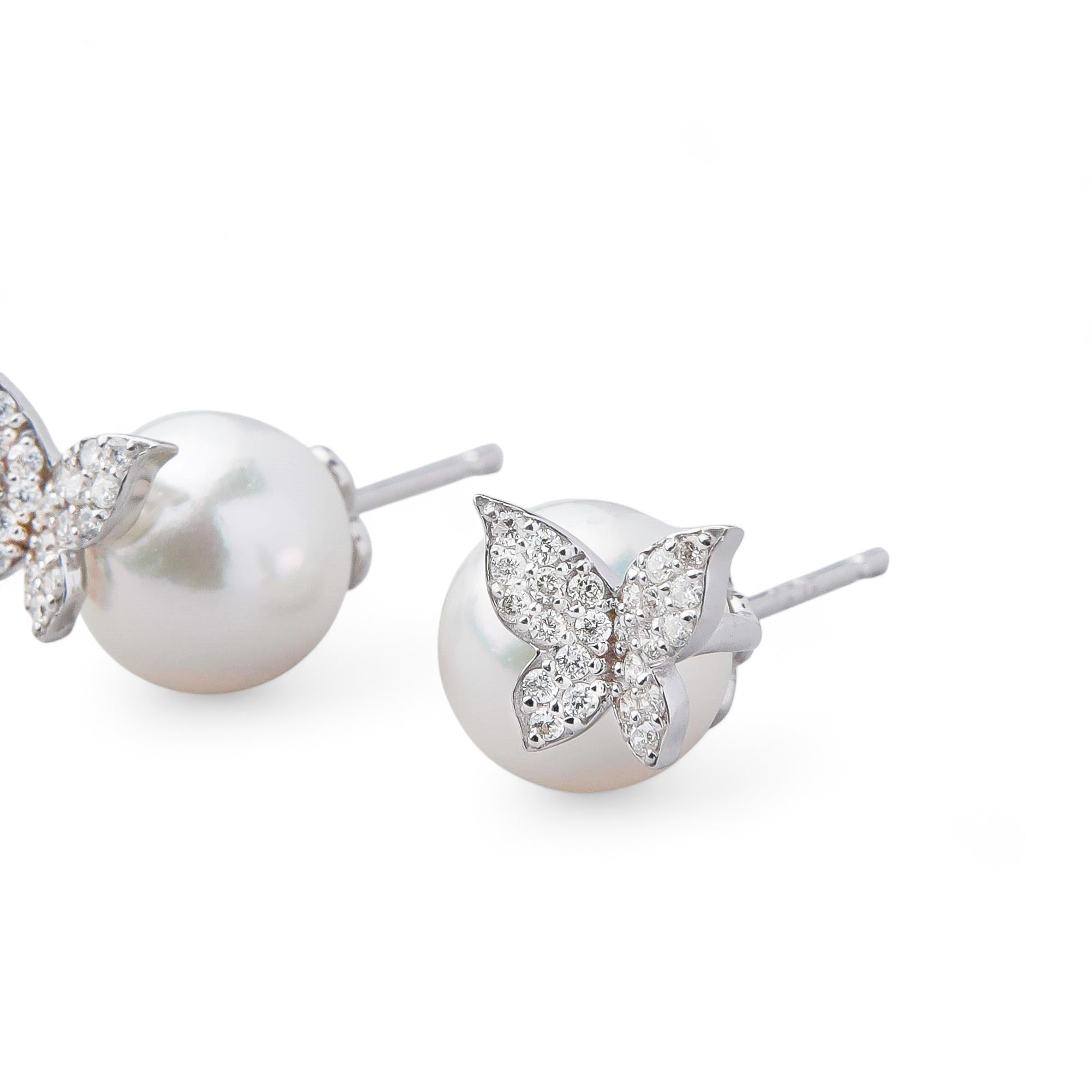 petit amie Akoya Pearl Butterfly Earrings 7.5-8.0mm K18WG