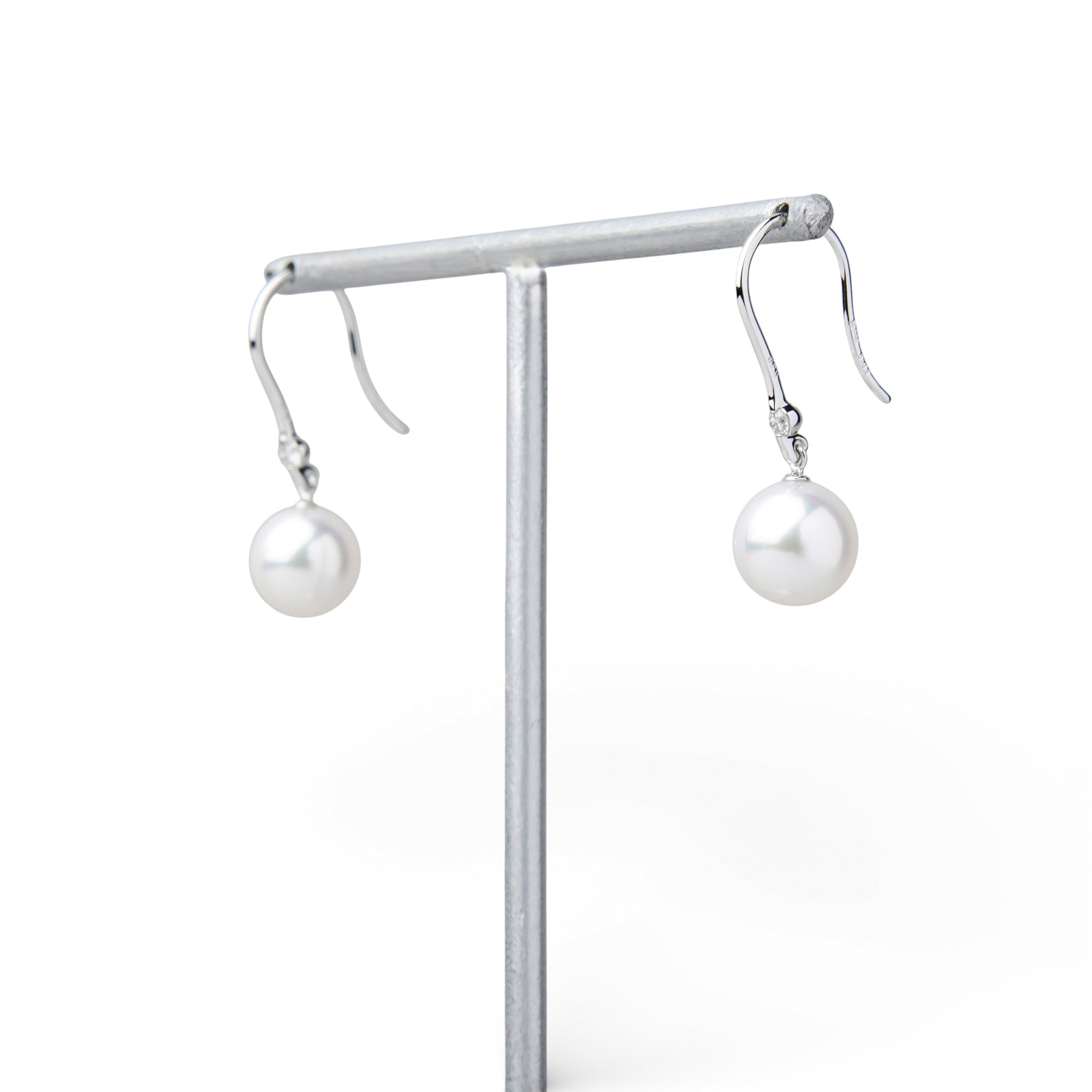 Aurora HANADAMA Akoya珍珠鉤耳環 8.0–8.5mm PT900