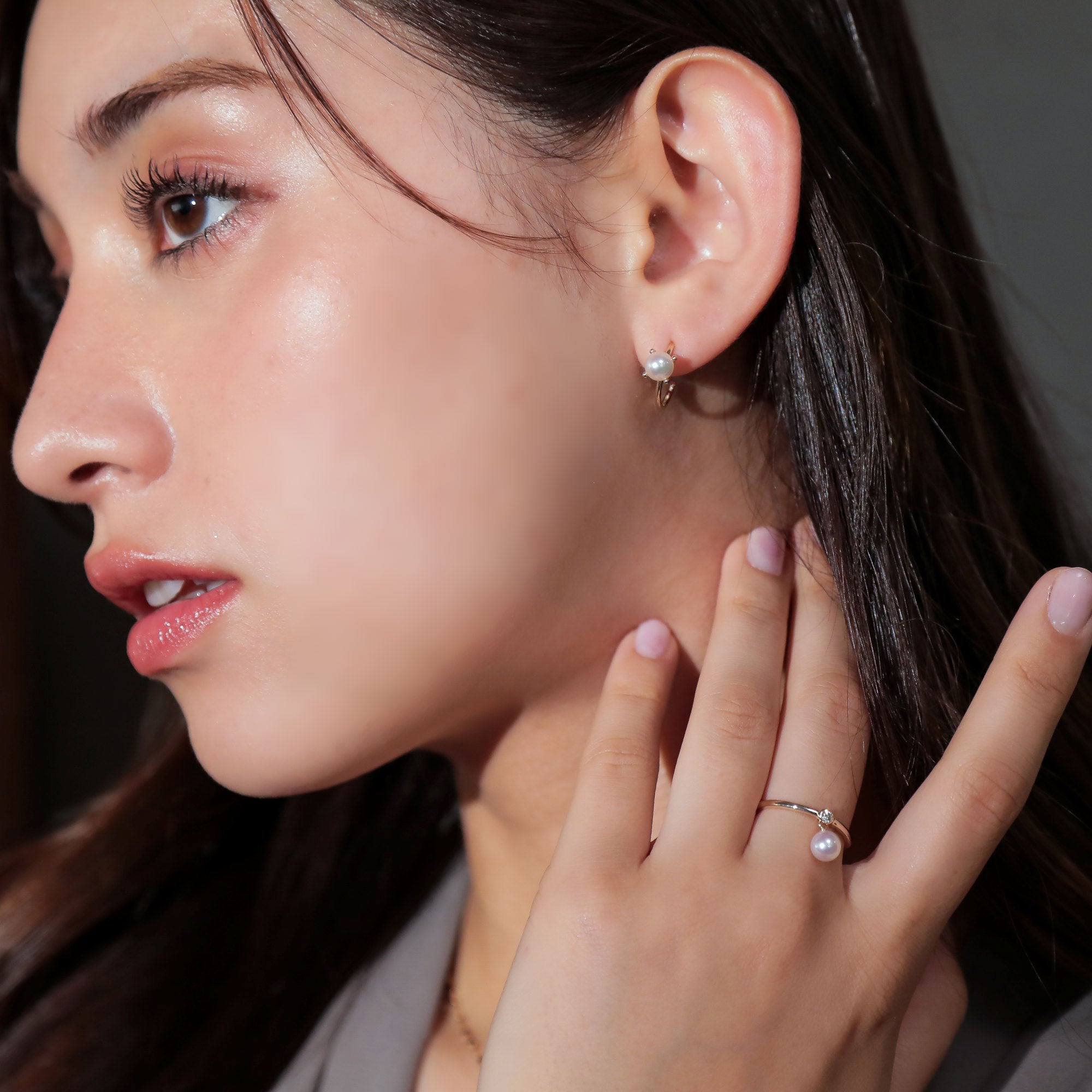 Carina Akoya Pearl Hoop Earrings 5.5-6.0mm K10 Yellow Gold