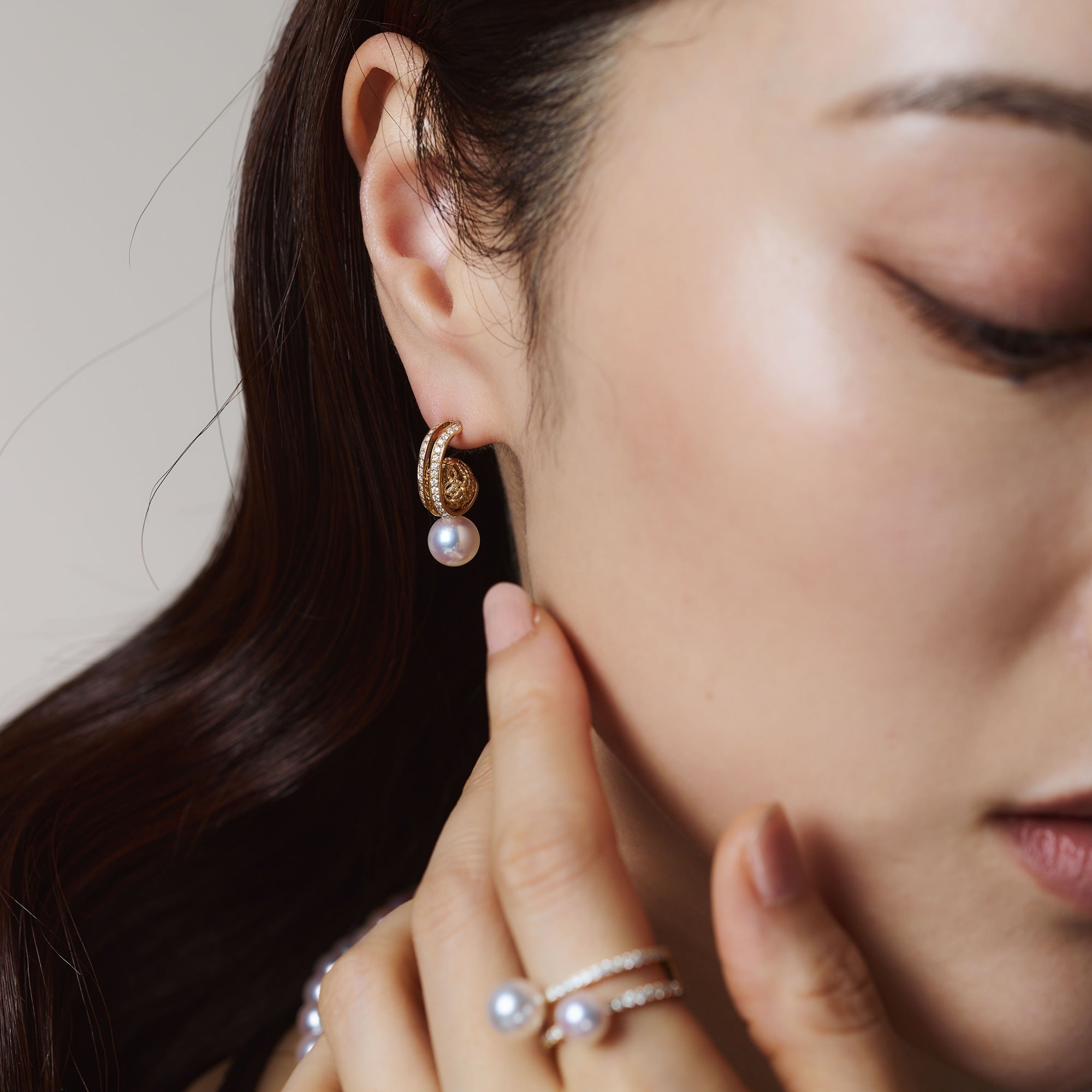 YUI Pearl Earrings