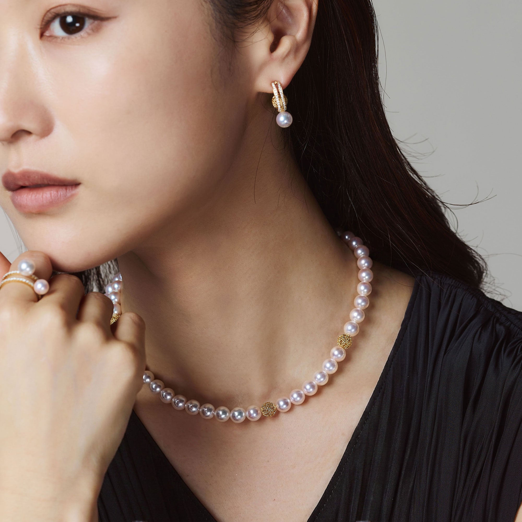 YUI Pearl Earrings