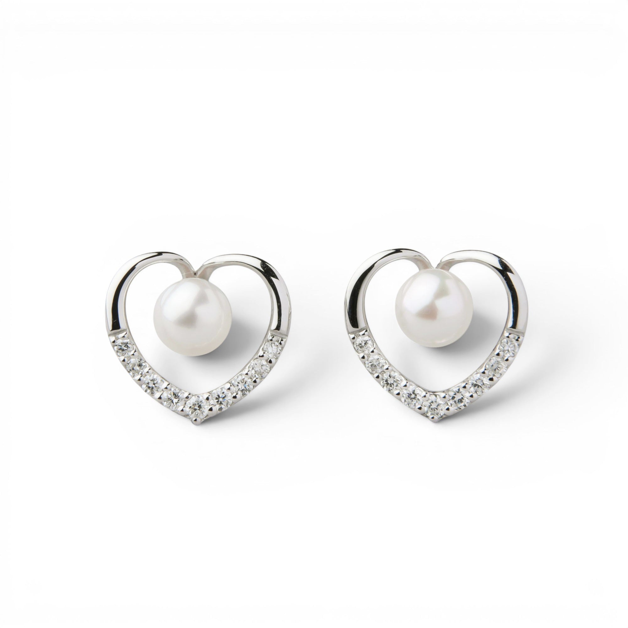 Petit Claire Akoya Pearl Pierced Earrings 4.5-5.0mm K18YG/PT900 Heart