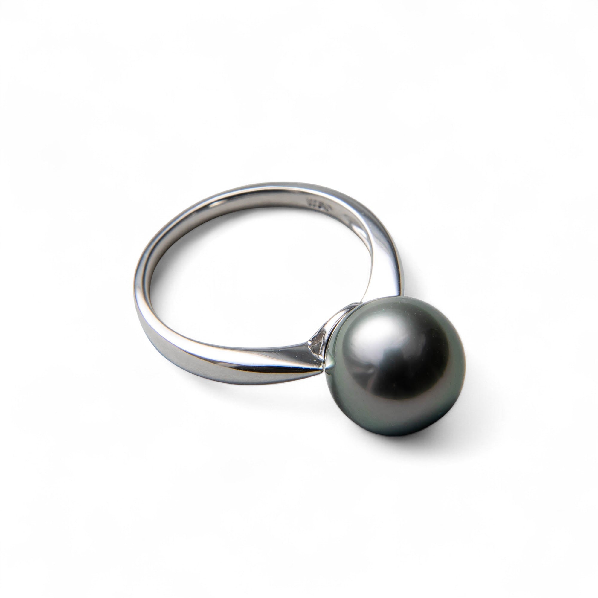 LUXE Tahitian Black Pearl Ring 9mmUP PT900