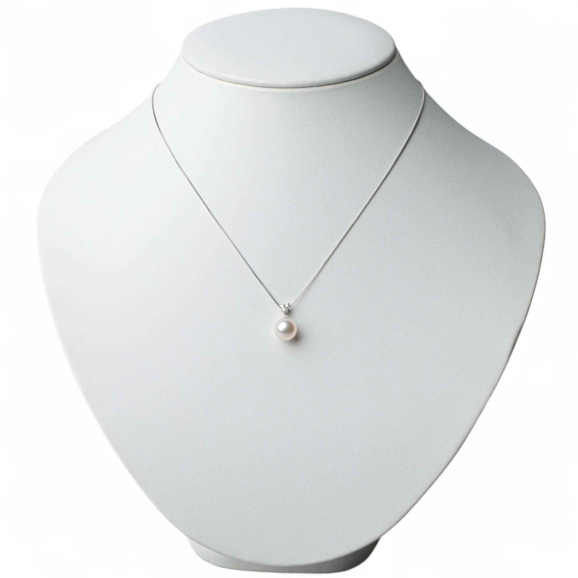LUXE Akoya Pearl Pendant Top 8.5-9mm PT900/K18YG