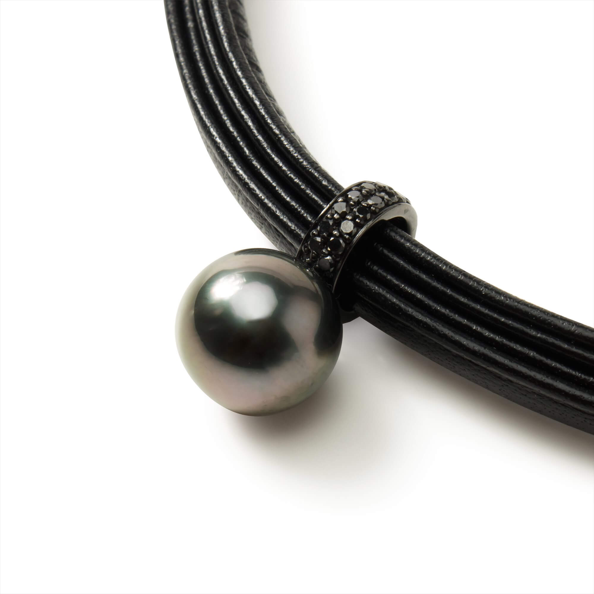 Maya Leather Choker Necklace Tahitian Black Pearl 12mmUP SV925