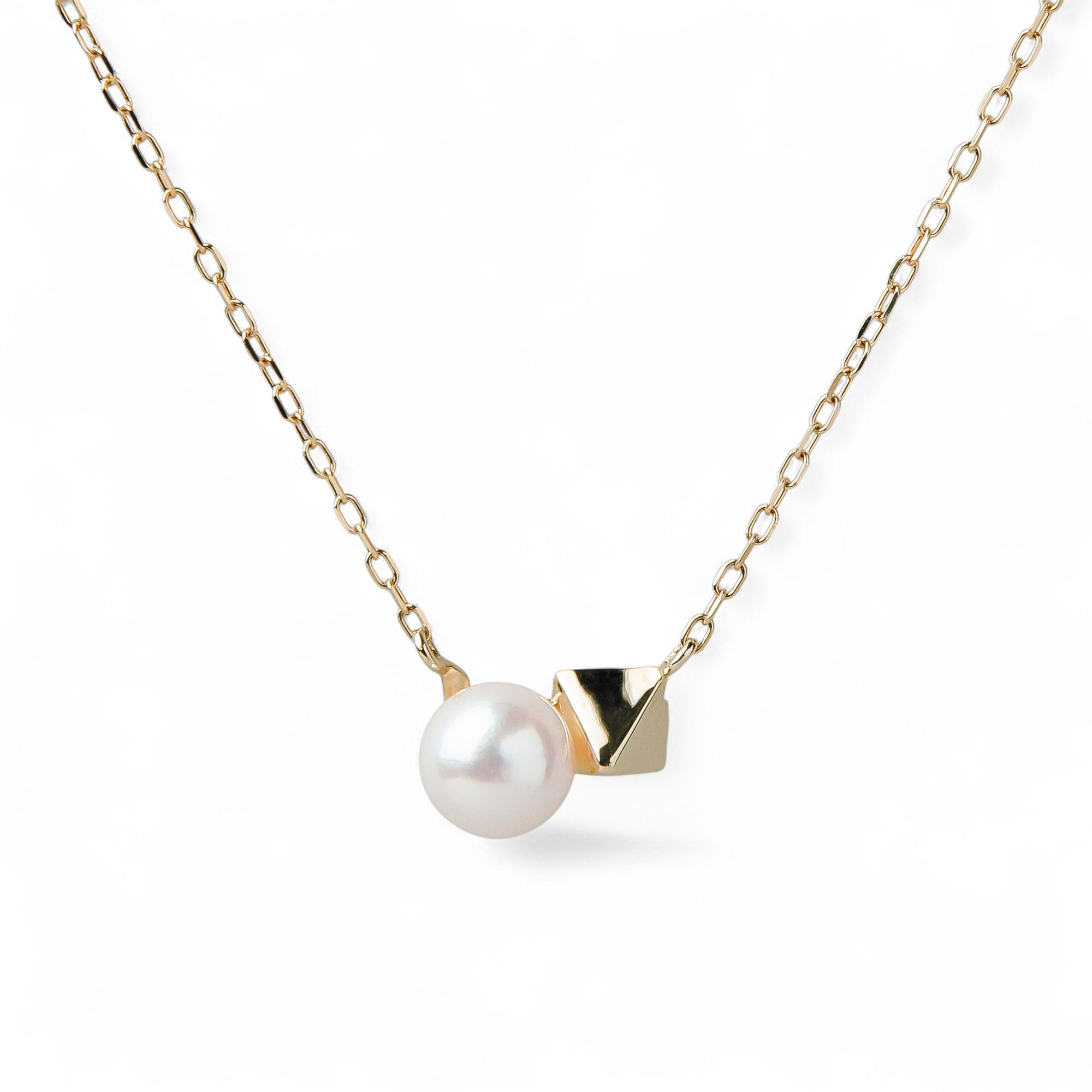 Carina Akoya Pearl Pyramid Pendant 5.5-6.0mm K10 Yellow Gold