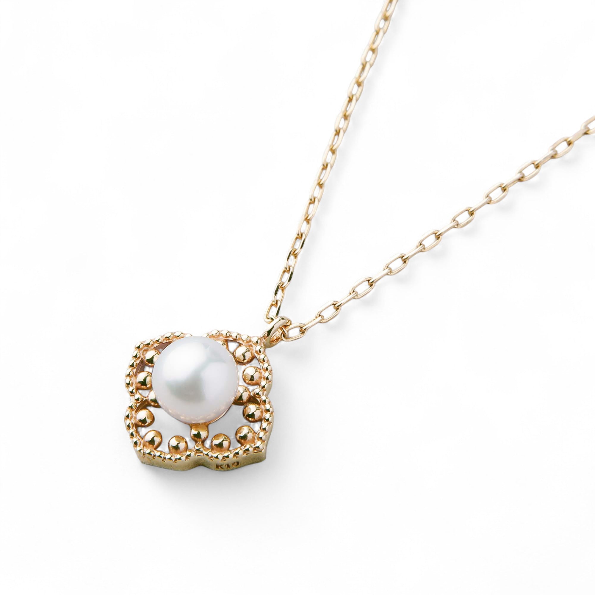 Fleur Eclat Akoya Pearl Flower Pendant 5.0–5.5mm K10YG