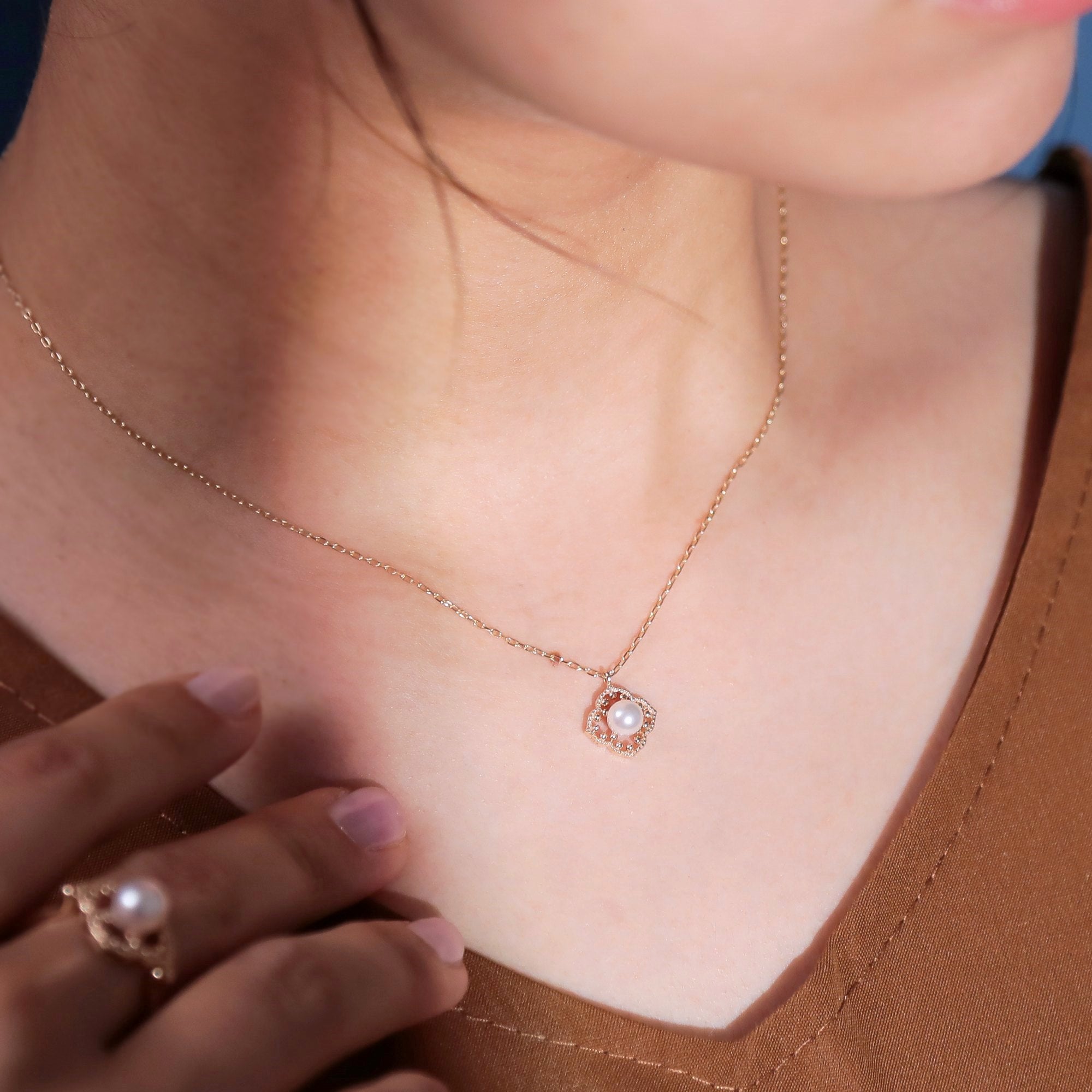 Fleur Eclat Akoya Pearl Flower Pendant 5.0–5.5mm K10YG