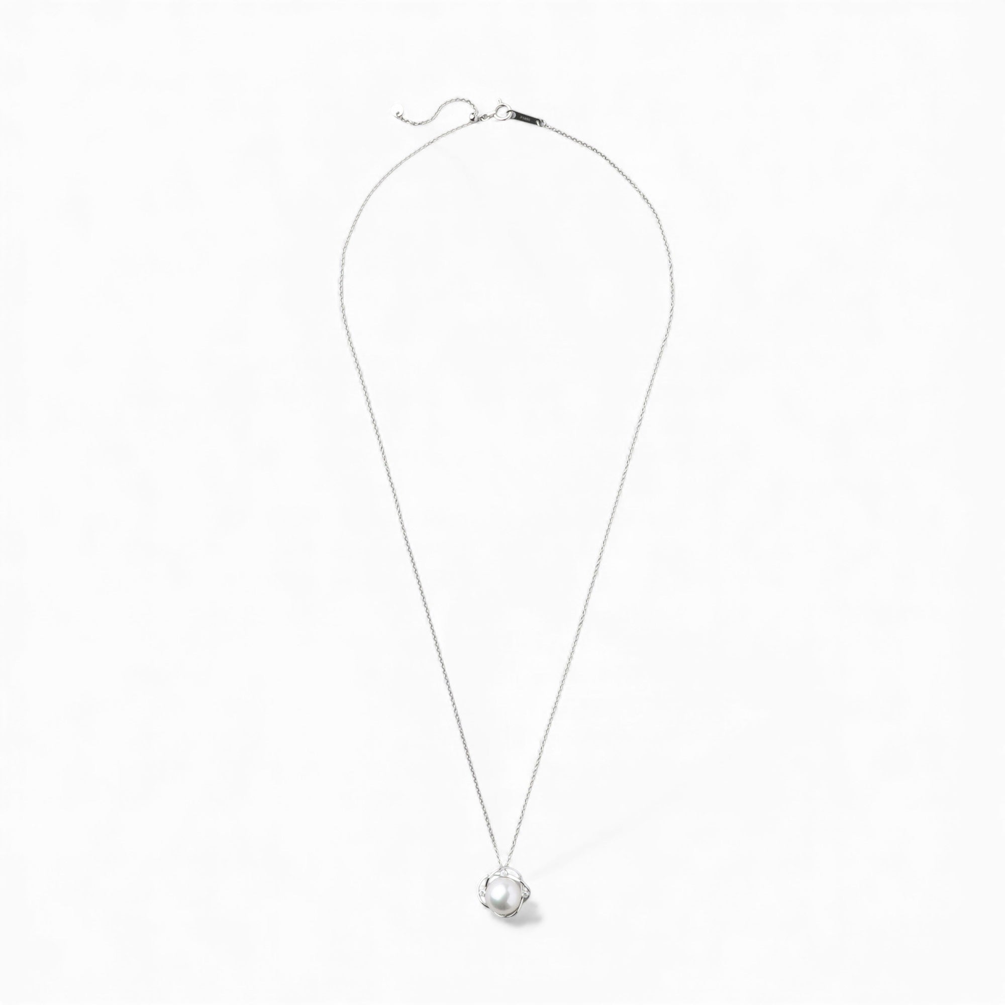 LUXE Akoya Pearl Pendant 8.5–9.0mm PT900/PT850
