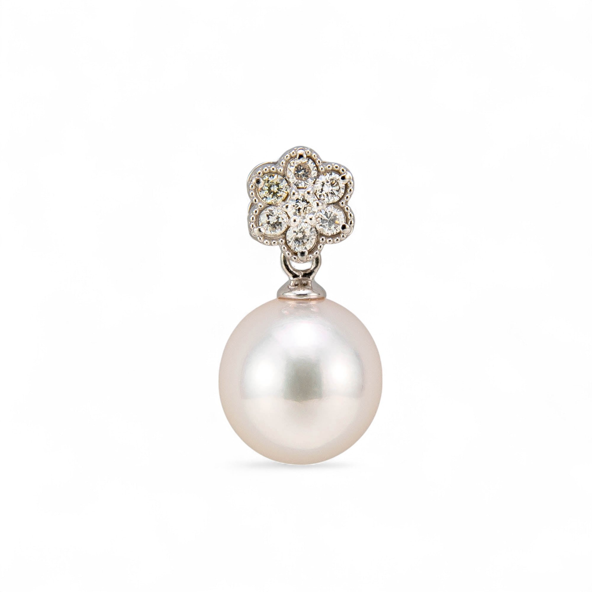 Aurora HANADAMA Akoya Pearl Pendant Top 9.0–9.5mm K18WG -Premium-