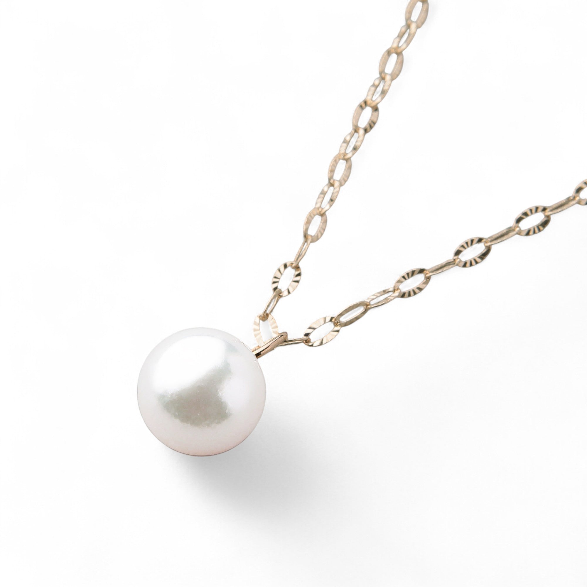 Akoya Pearl Single Pendant 8.5-9.0mm K10YG