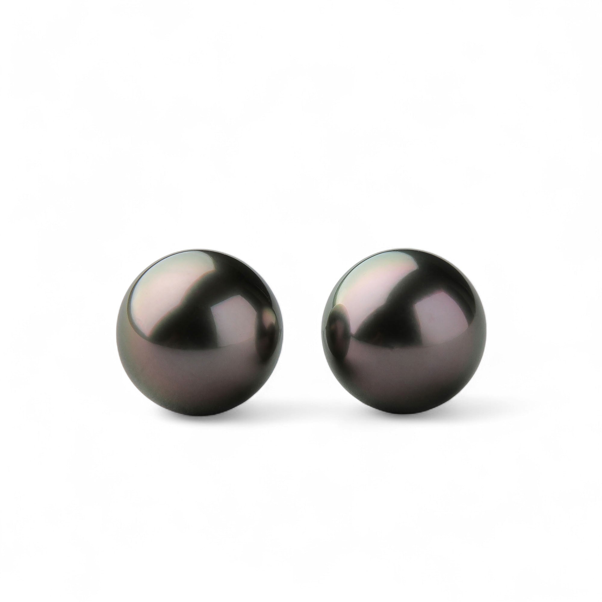 LUXE Tahitian Black Pearl Earrings 9mm+ PT900 -Aurora Lagoon-