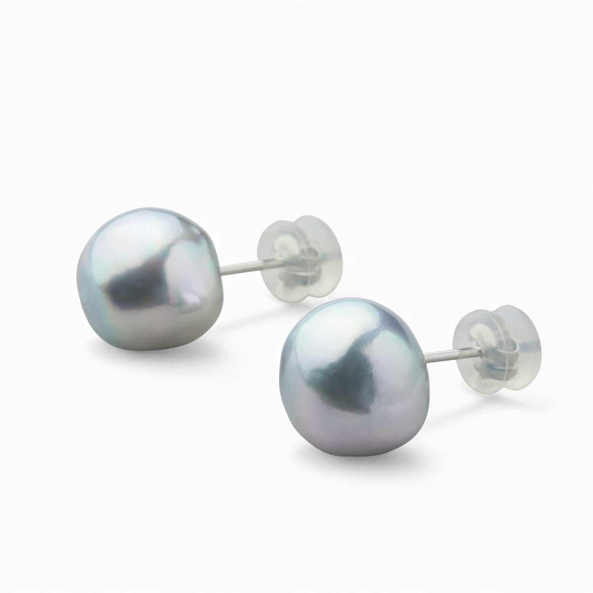 breeze Natural Color Akoya Pearl Pierced Earrings 11.0-11.5mm PT900