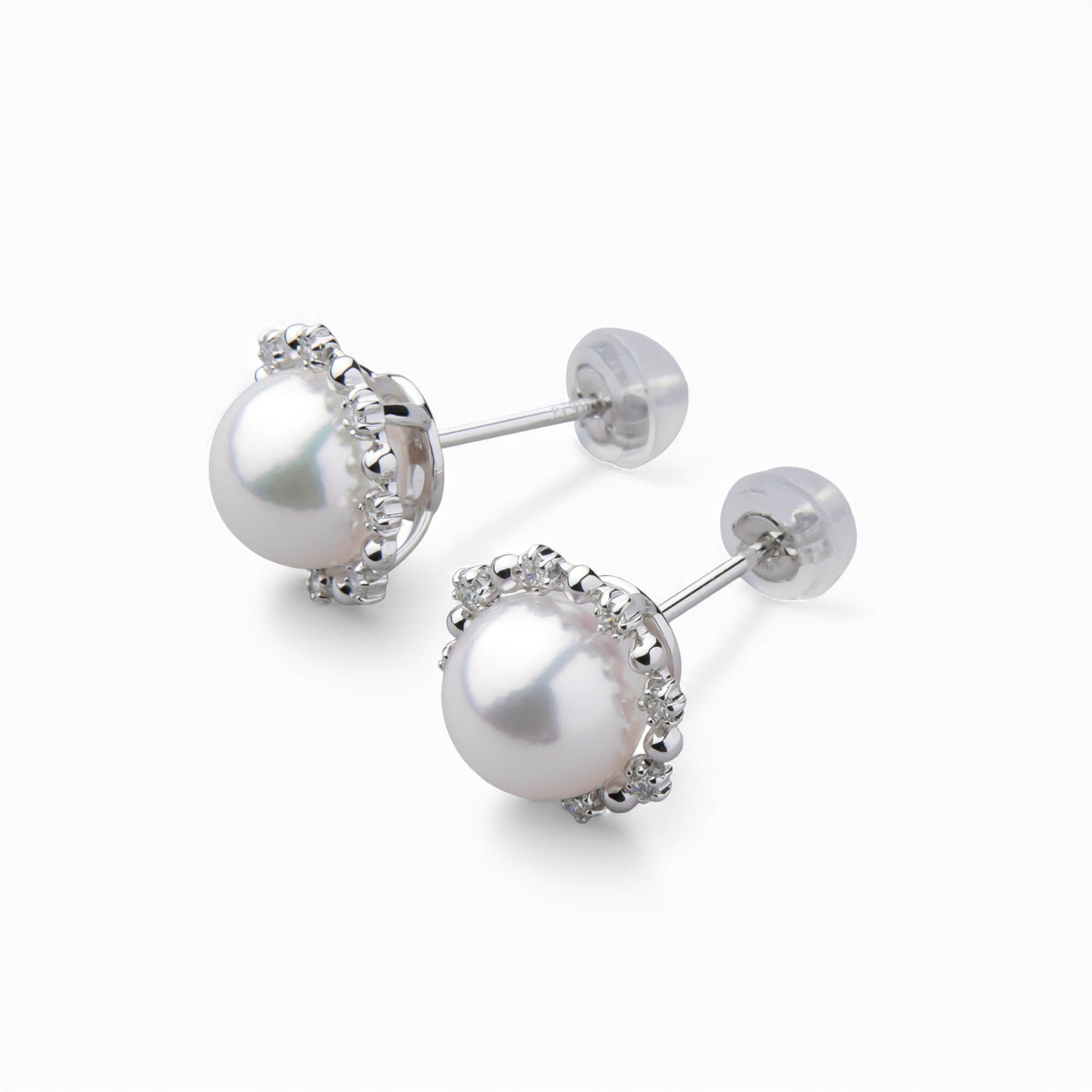 花玉 Akoya 珍珠耳環，7.5–8.0mm，PT900 光環鑲嵌