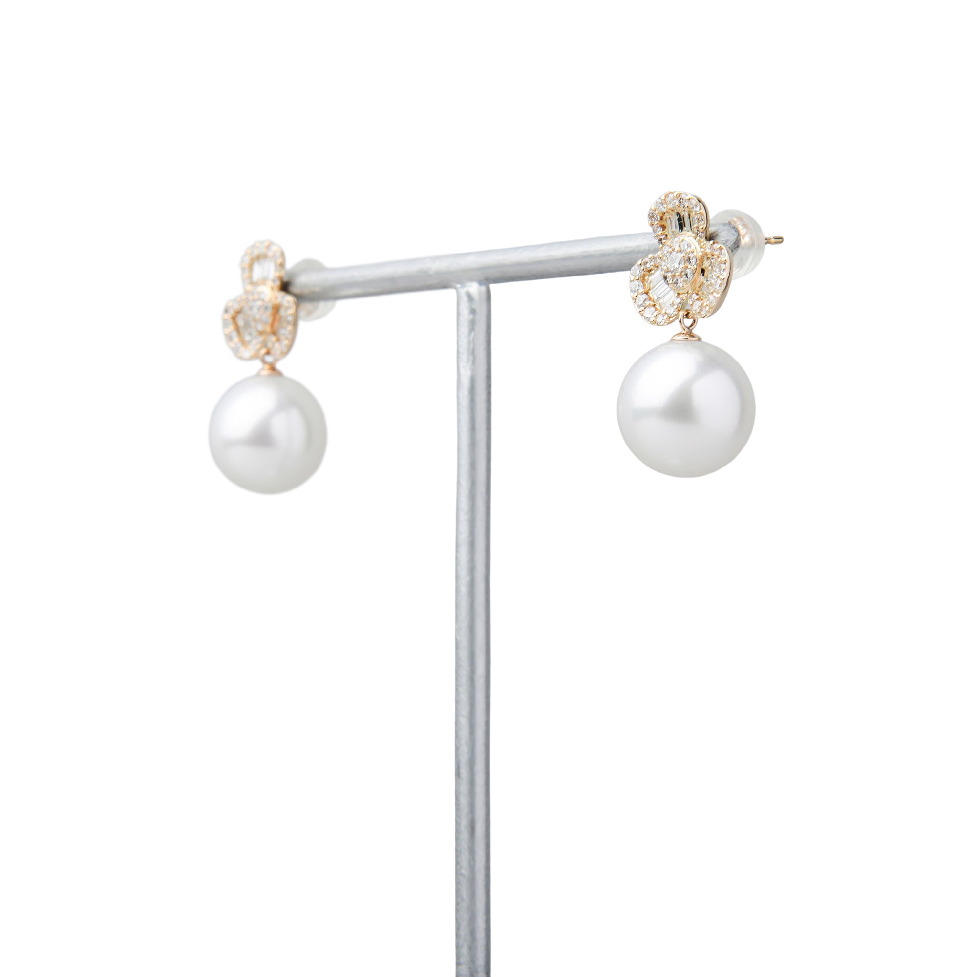 南洋白珍珠耳环 10mmUP K18YG，附 Aurora Phoenix 认证