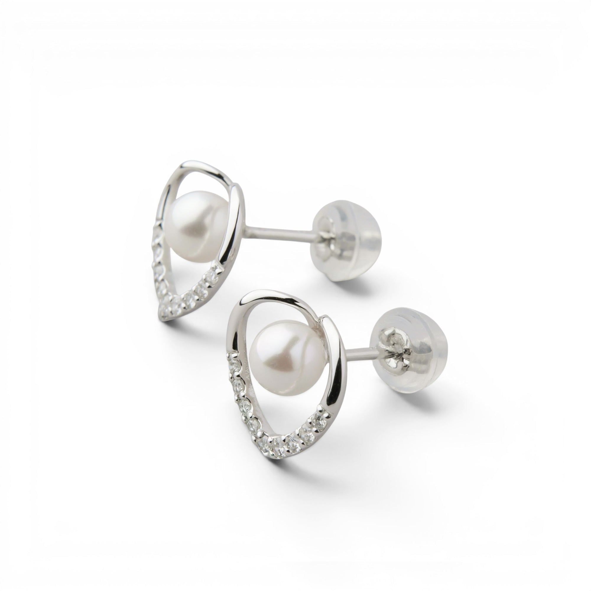 Petit Claire Akoya Pearl Pierced Earrings 4.5-5.0mm K18YG/PT900 Heart