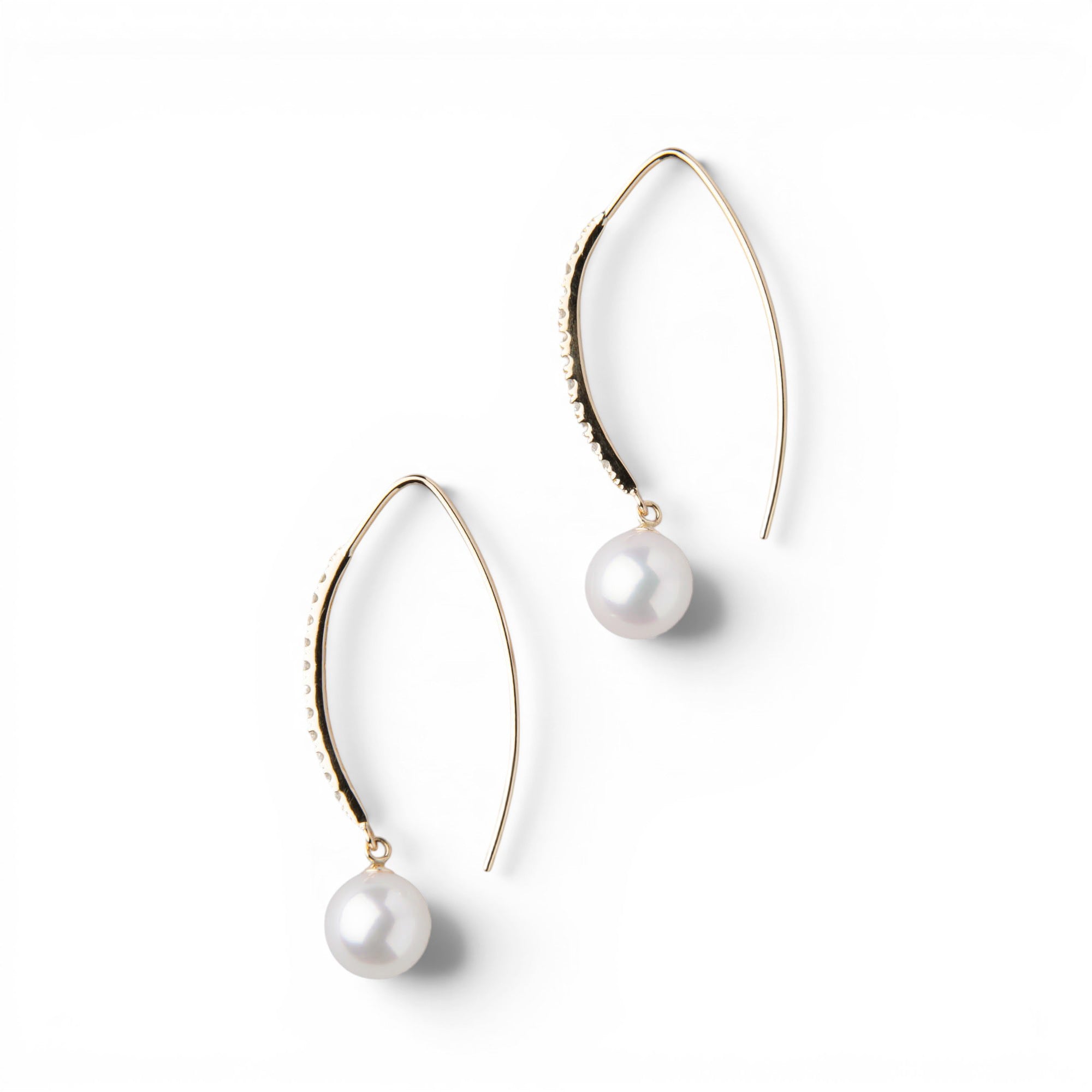 Akoya Pearl Hook Earrings 6.5-7.0mm K18YG/PT900