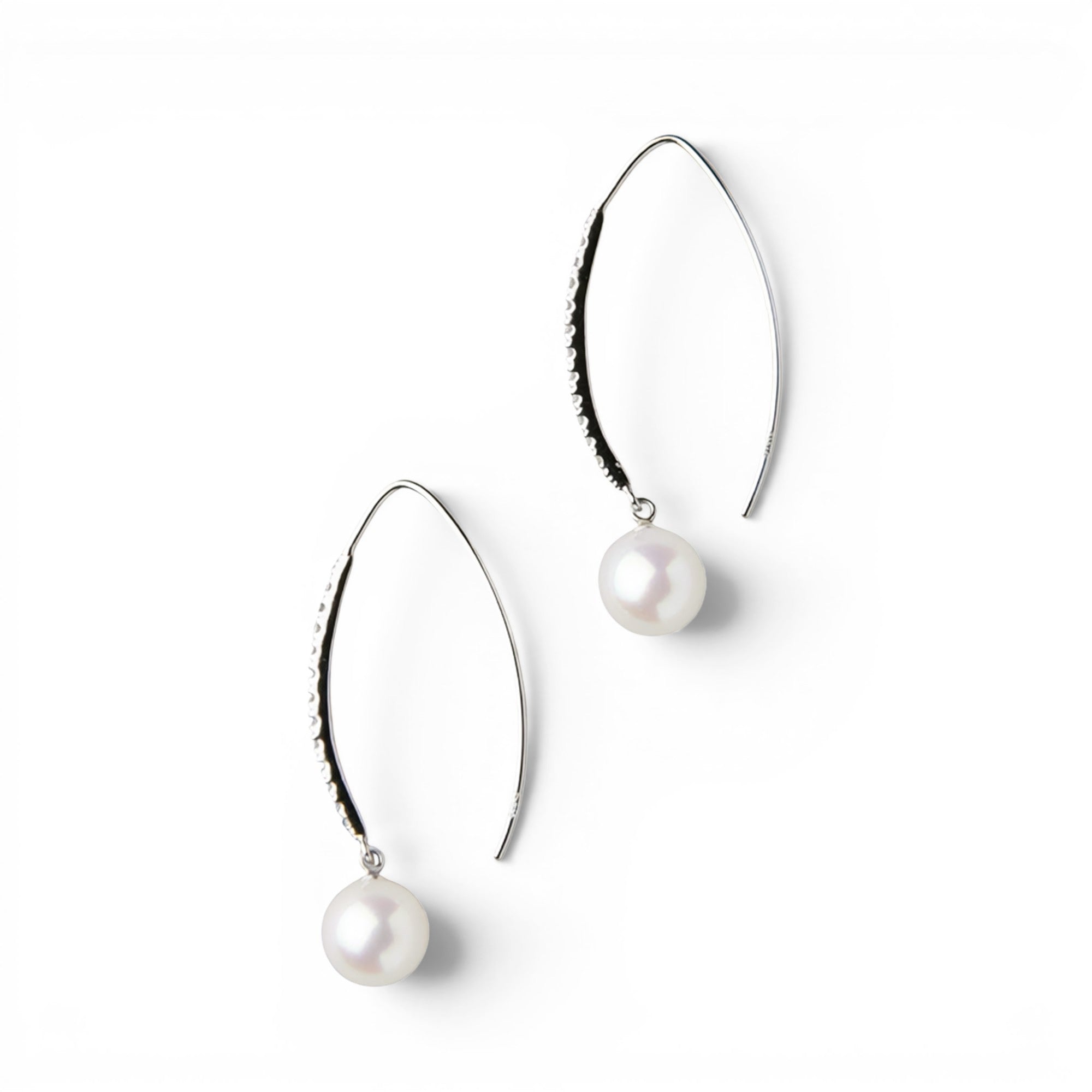 Akoya Pearl Hook Earrings 6.5-7.0mm K18YG/PT900