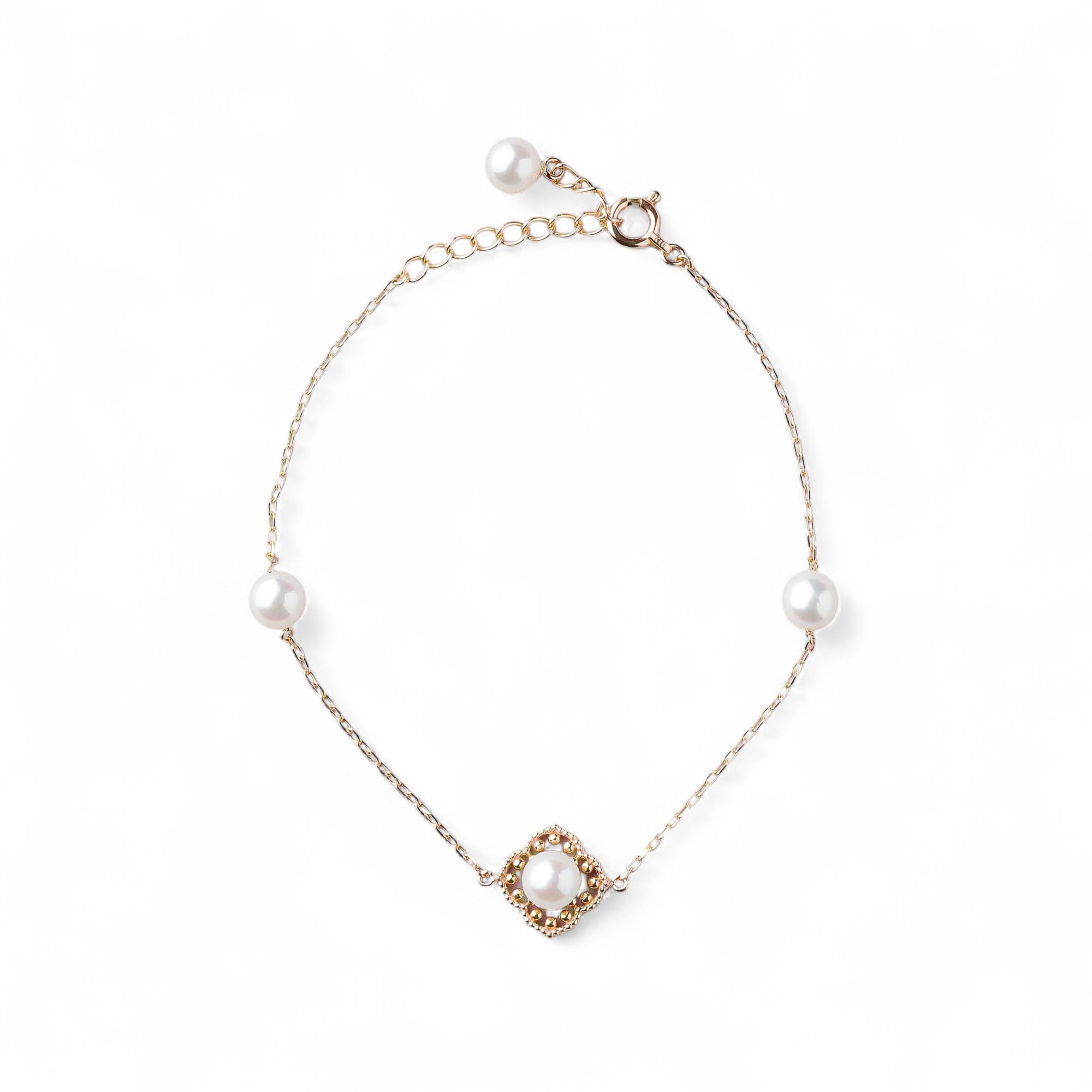 Fleur Eclat Akoya Pearl Flower Bracelet 5.0–5.5mm K10YG