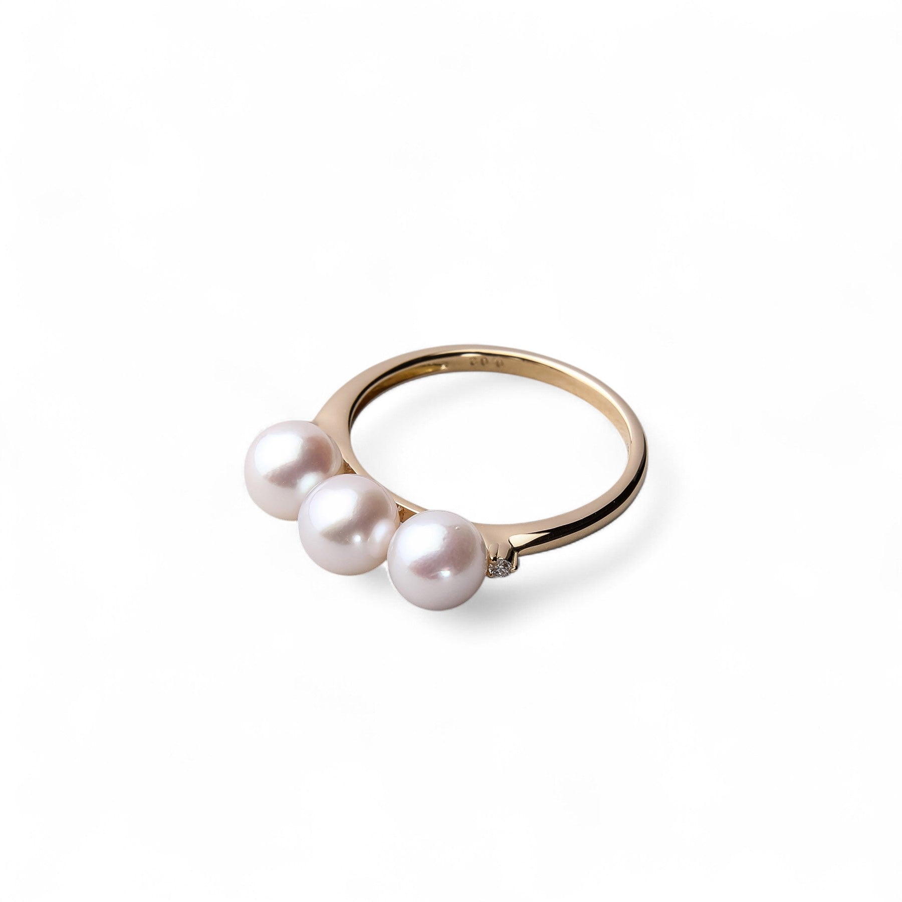 Carina Akoya Pearl Ring 5.5–6.0 mm K18WG/K18YG