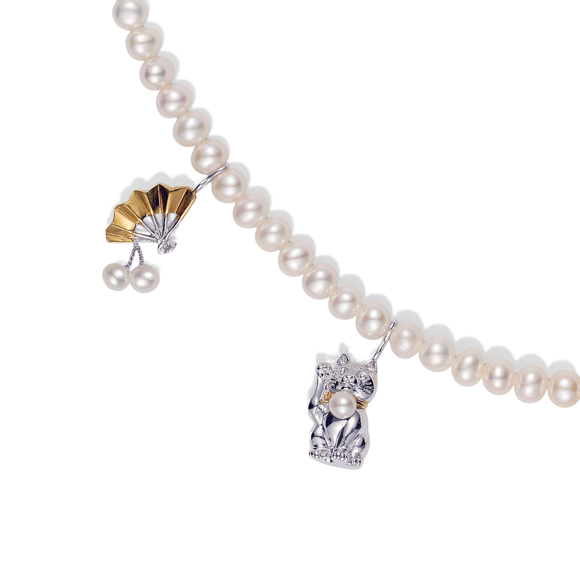 ENGI Charm Necklace with Freshwater Pearls 4.0–4.5mm / 3.0–3.5mm SV925