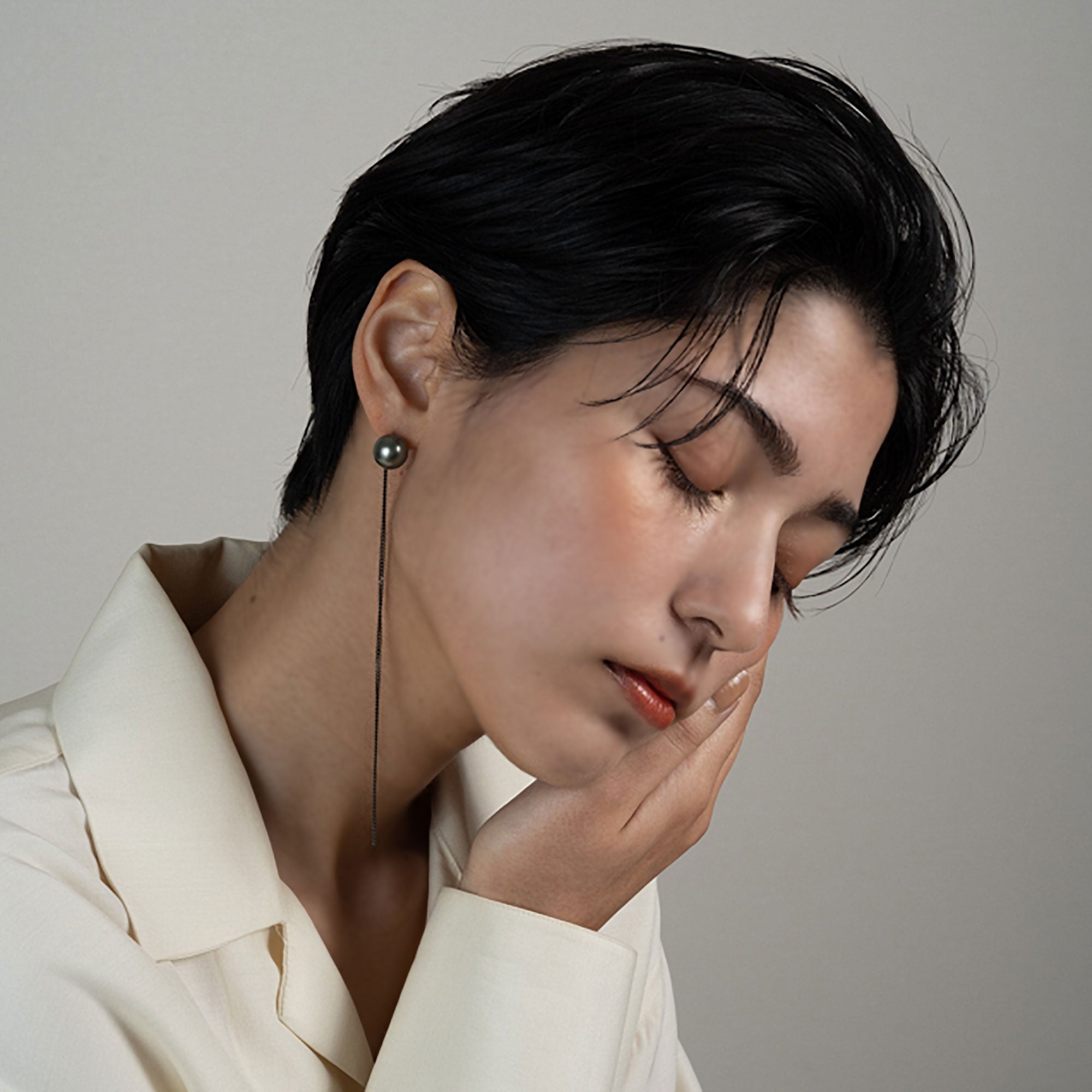 NOIR Manon Earring / Up Pearl (Single) Tahitian Pearl 11mm and above K14WG/SV925 BRhP