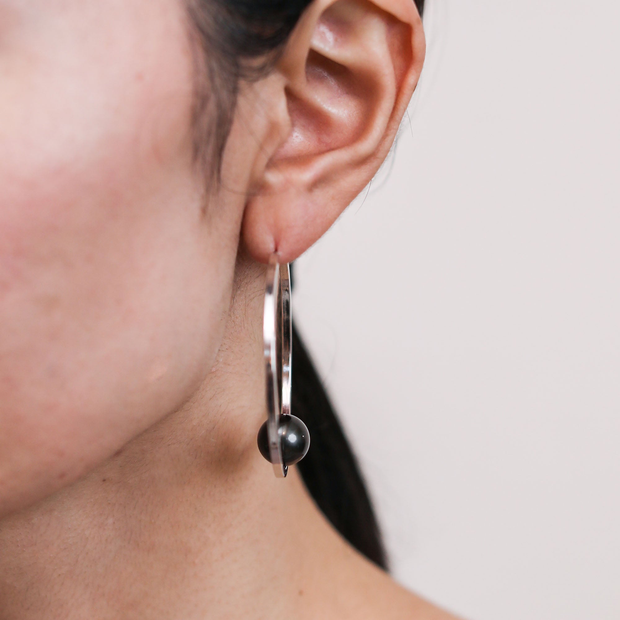 Mirage Earring Tahitian Pearl 11mmUP SV925/K14WG